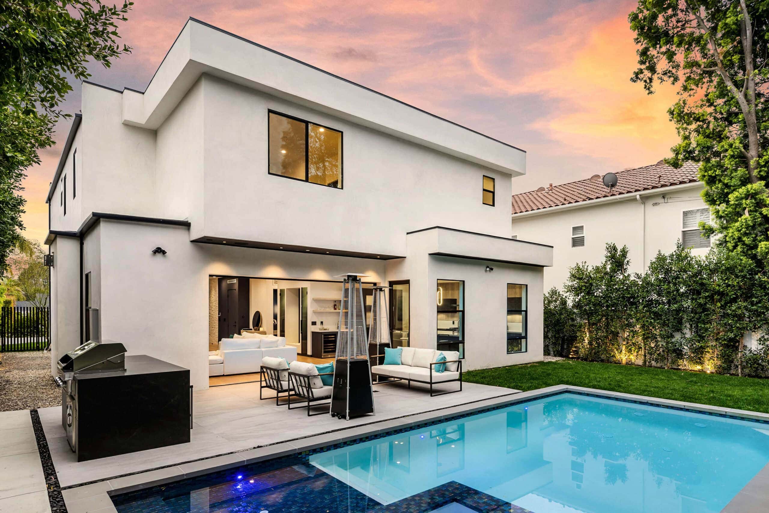 Horizontal Sliding Windows - VistaView